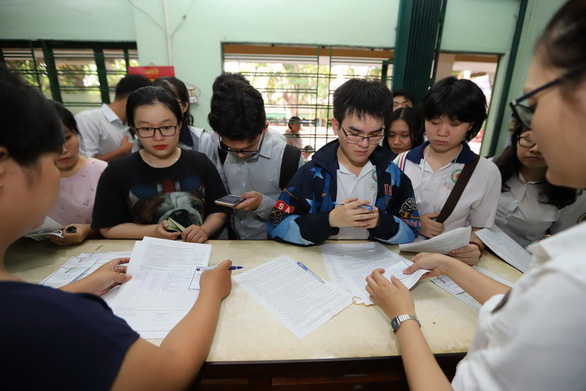 THÔNG BÁO XÉT TUYỂN HỌC SINH TỐT NGHIỆP THCS VÀO HỌC HỆ TRUNG CẤP