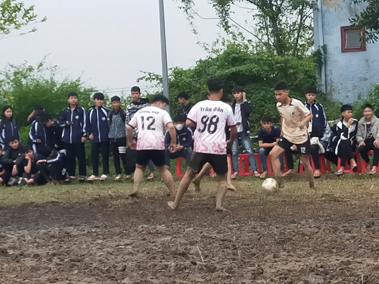 Đội A2 trở lại thăng hoa, Đội A4 viết chương đầu của giấc mơ