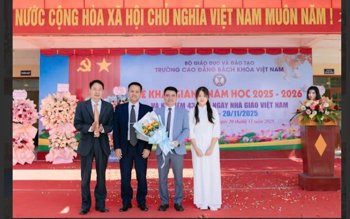 Tri ân những ngưởi thắp sáng tương lai Trường Cao đẳng Bách khoa Việt Nam
