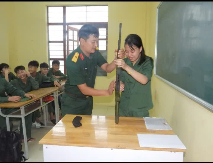 Giáo dục Quốc phòng – An ninh tại Trường Cao đẳng Bách khoa Việt Nam