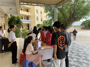 Trăn trở mùa tuyển sinh: Chọn bằng cấp hay chọn việc làm?