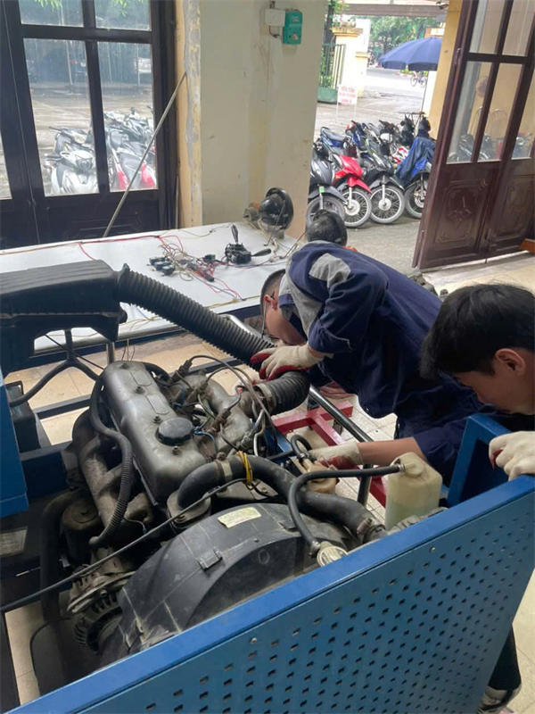  Review ngành Công nghệ Ô tô có gì “hot” tại VCST?